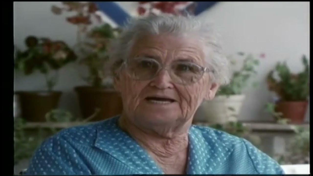 DIE GOEIE OU DAE TOE ONS NOG KON UIT GESIEN HET NA DIE TOEKOMS MAAR DIE DONKER WOLKE IS NOU HIER