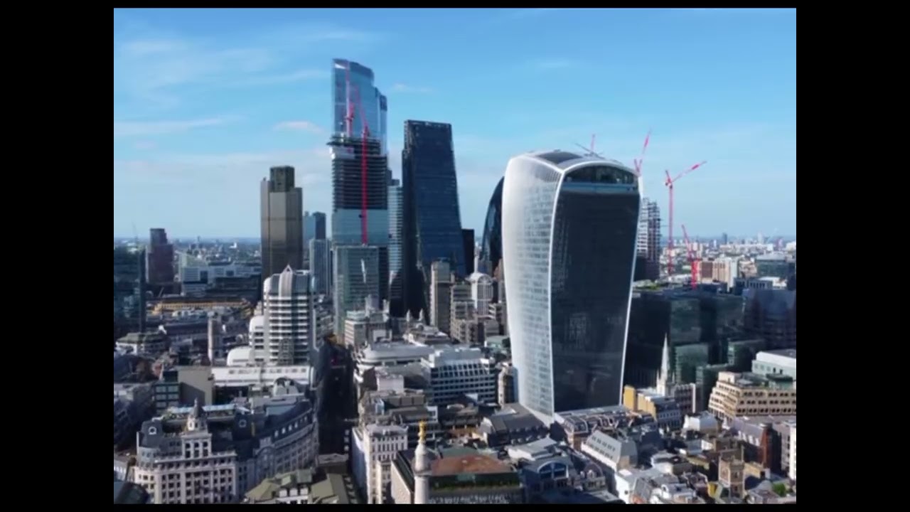 4K view of London's skyline 
