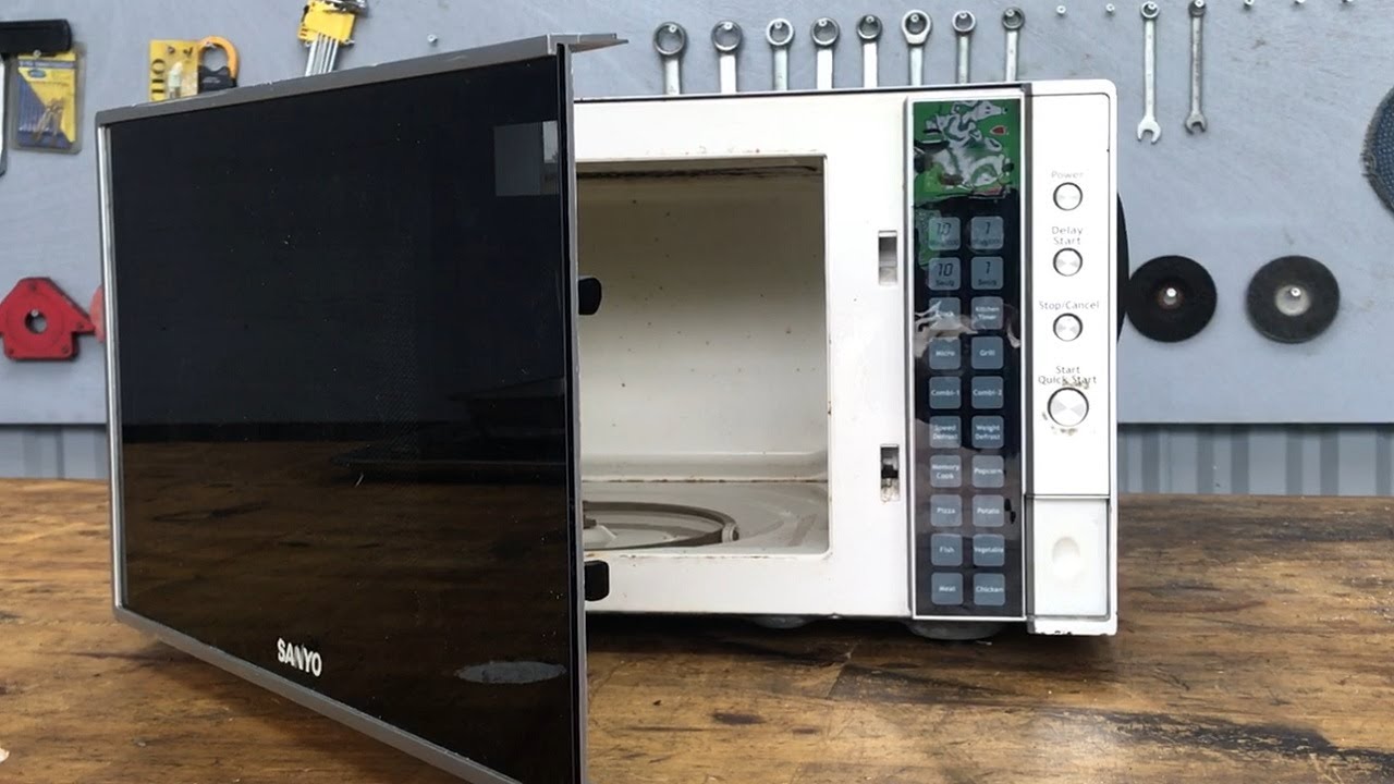 Sanyo Old Microwave Restoration / Electric Microwave Repair Tips