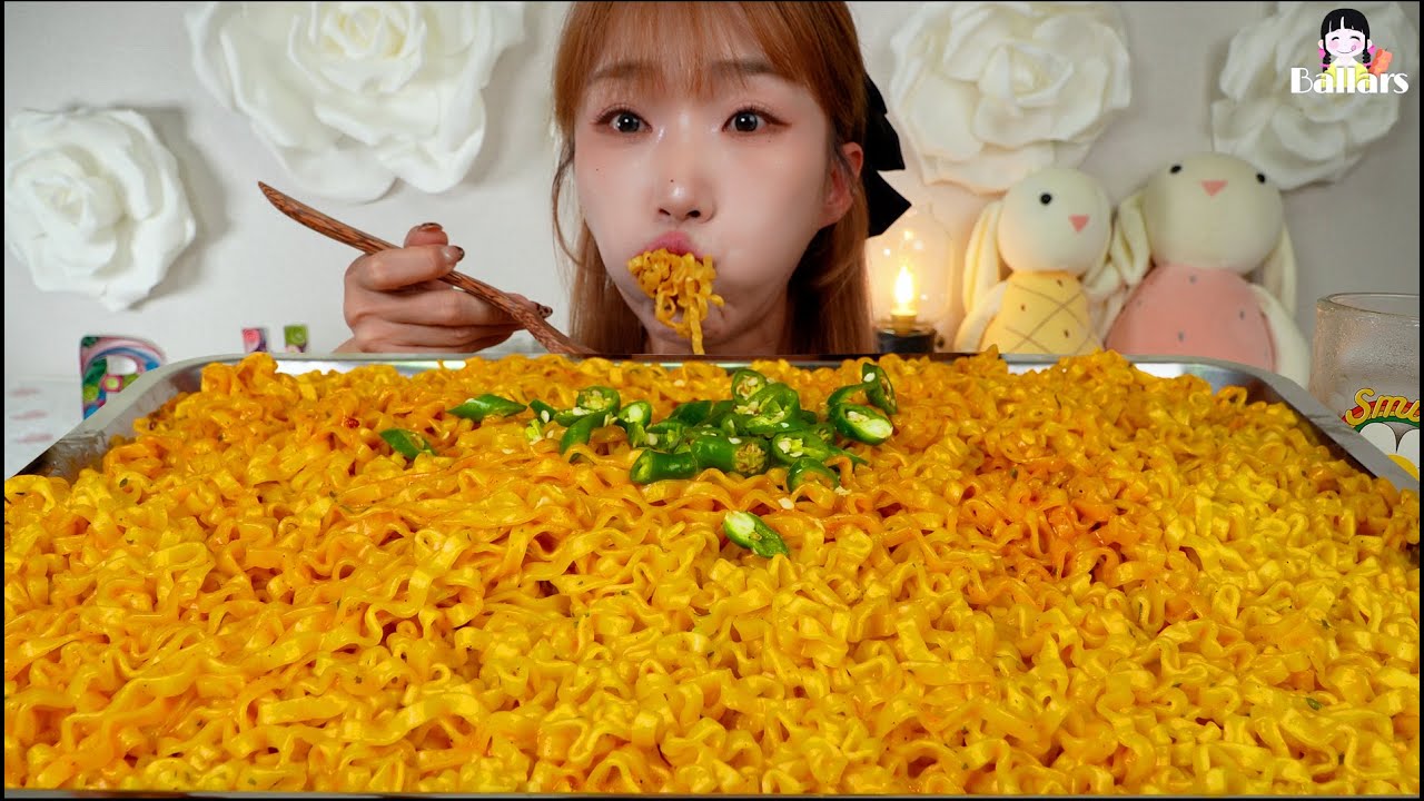 Mukbang:) 😱$0.35 for one ramen?? Bulgogi Carbonara Ramen Mukbang ☆ Big Bites :: ASMR :: Eatingshow ☆