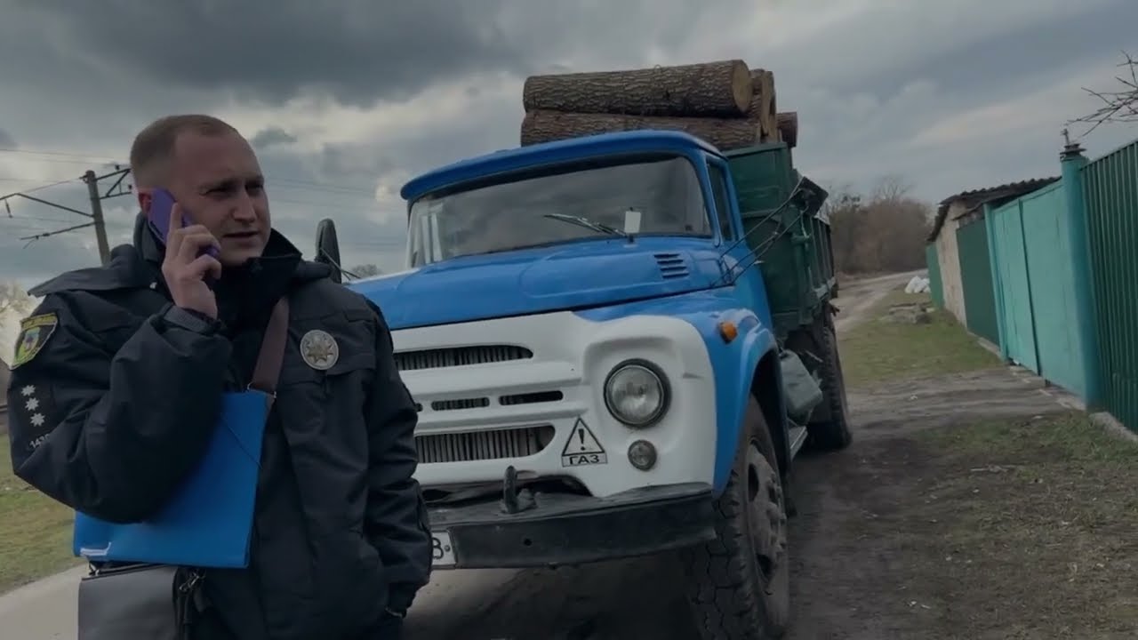 Це НАЦПОЛ? Чи НАЦЗВИЗДОБОЛ?