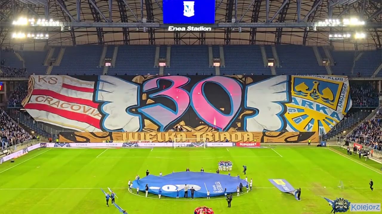 Hej Kibicu zgoda święta rzecz! 30 lat Wielkiej Triady! 🟡🔵 🤝 ⚪️🔴 🤝 🔵⚪️ 