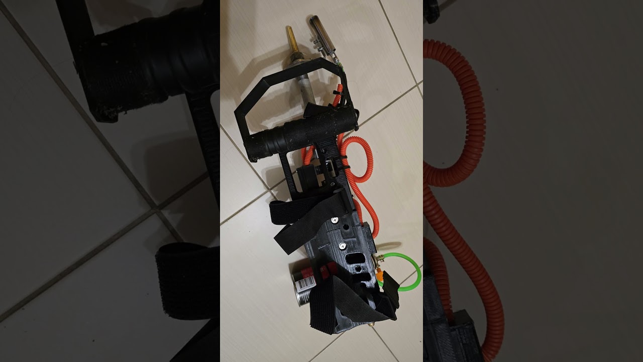 Огнемет наруч / wrist flamethrower #DIY #flamethrower #dragon