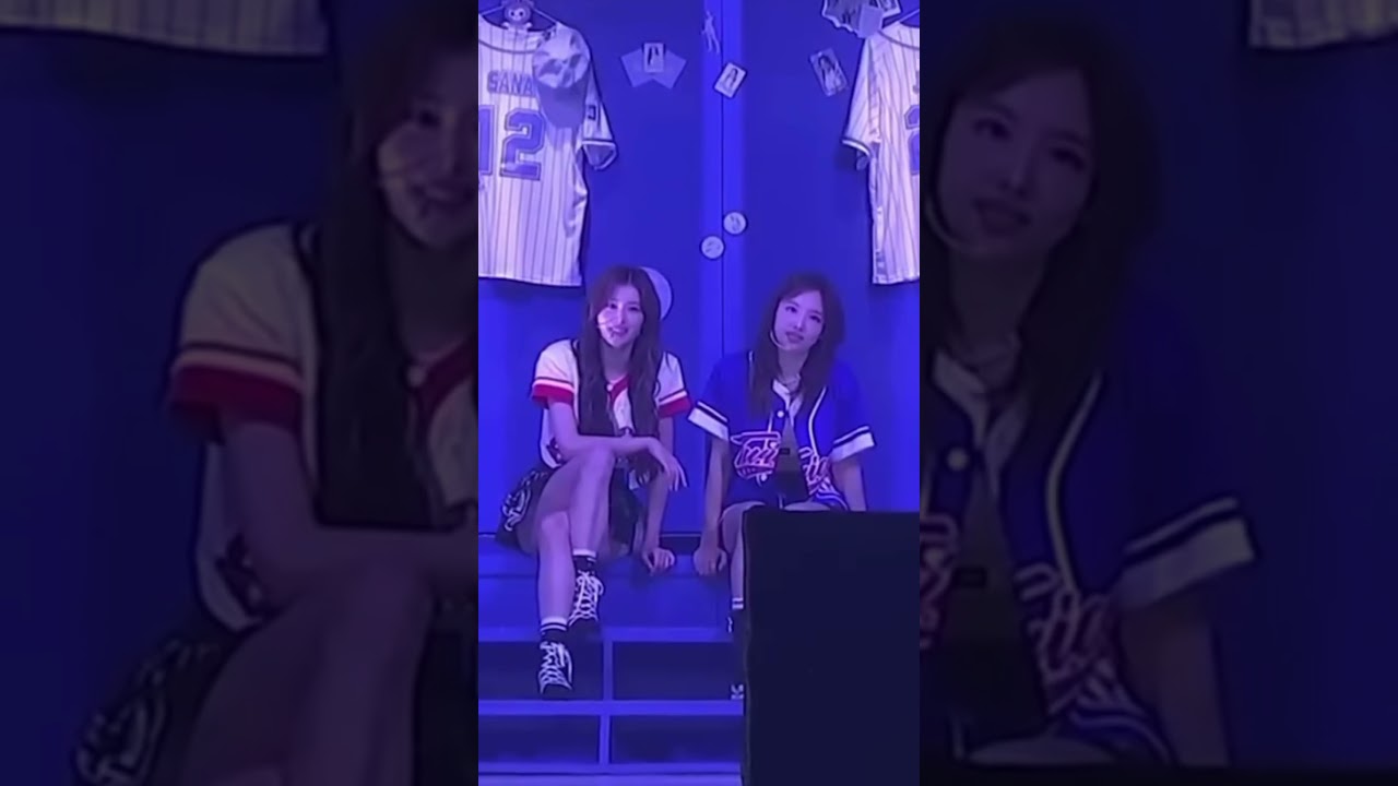 😏 #satzu #sana #tzuyu