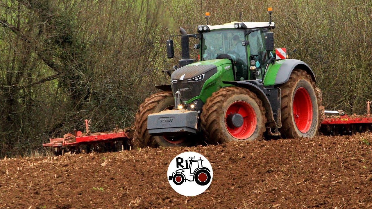 DECHAUMAGE XXL AVEC CE FENDT 1050 ET SON HORSCH JOKER 12M DANS LE FINISTERE!