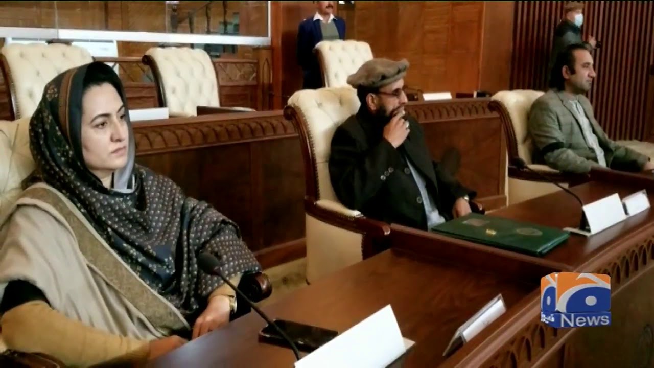 Gilgit Baltistan ka Pehla Ijlas aur 33 nau-muntakhib Arakeen ka Half