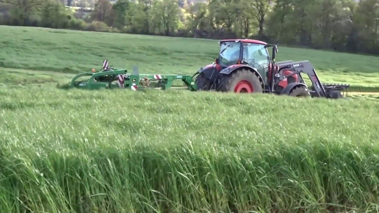 Fauche 2016 Kubota M135 GX II + John Deere 1365