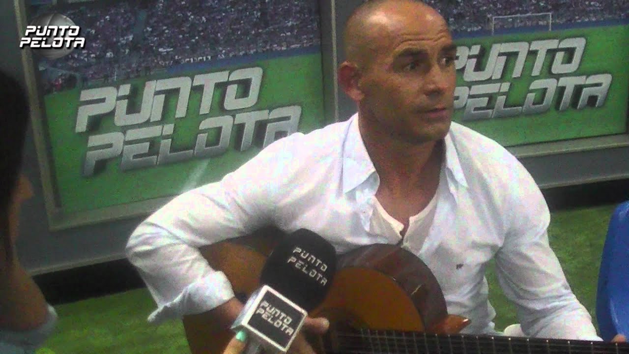 Videoblog Irene Junquera | Paco Jémez y Antoñito se ponen a cantar después del programa