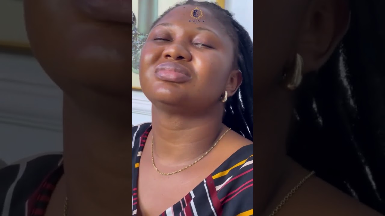 Evìl Hairstylist With Seven Hands. Be Careful Who Touches Your Hair