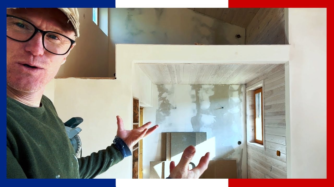 Binnenafwerking Tiny House, muren, panelen en achterwand kachel