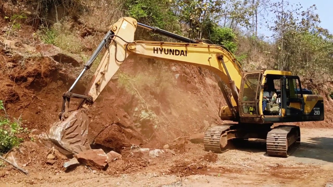 Heavy Excavator Removing Huge Rocks from Mountain Road | Road Clearance Workexcavator #heavymachine 