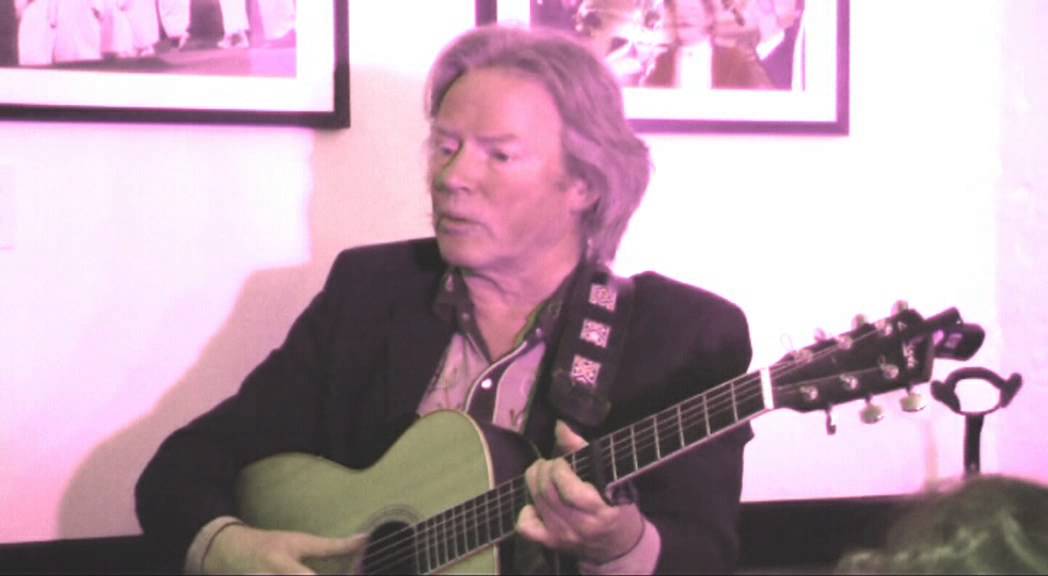 Reg Meuross ... A one way ticket to Louise