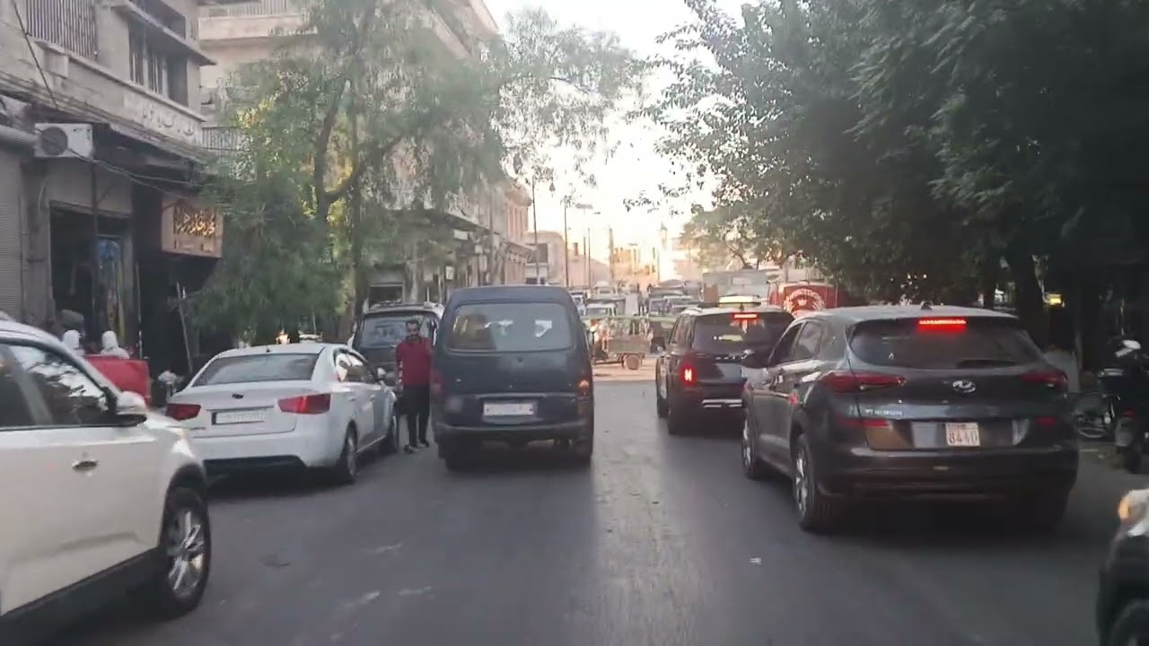 جولة بالسيارة من ساحة سعد الله الجابري إلى حي الشعار