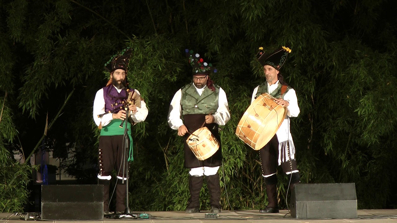 Galician folk music: Pasodobre de Juanito de Carballal