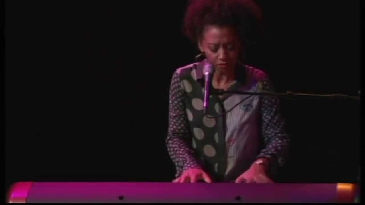 Janysett McPherson : Lovin' You / Satellit Café