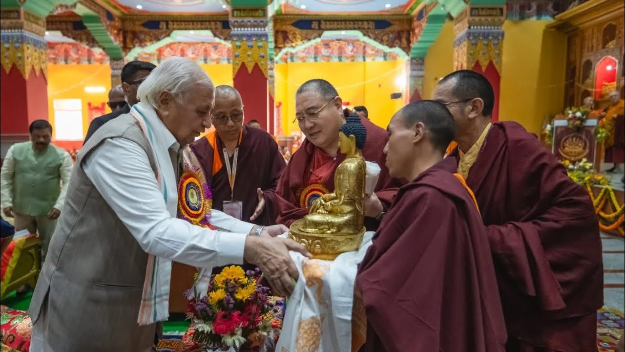 རྡོར་གདན་སྔ་འགྱུར་རྙིང་མའི་པདྨ་སཾ་བྷ་བའི་གཙུག་ལག་ཁང་གསར་བཞེང་ལེགས་འགྲུབ་ཀྱི་དབུ་འབྱེད་མཛད་སྒོ། 🙇🏼