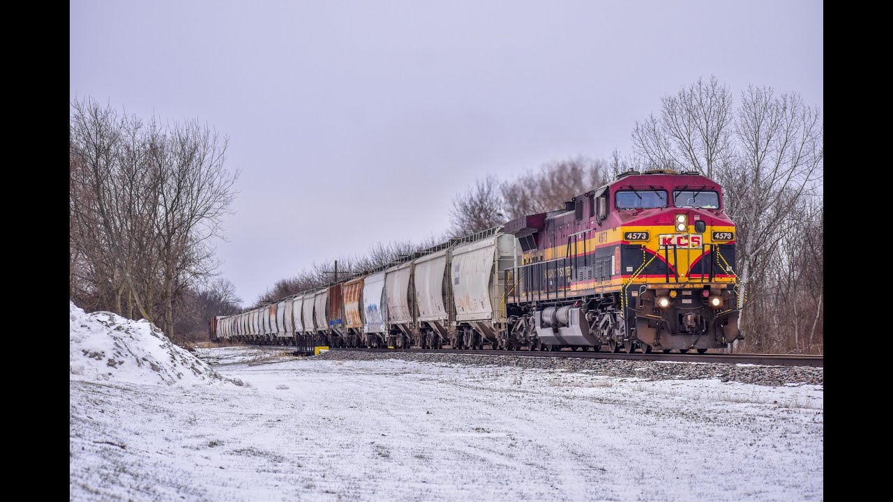 KCSM 4573 Takes CPKC 253 East Through Kirkland il on New Year's Day 2026