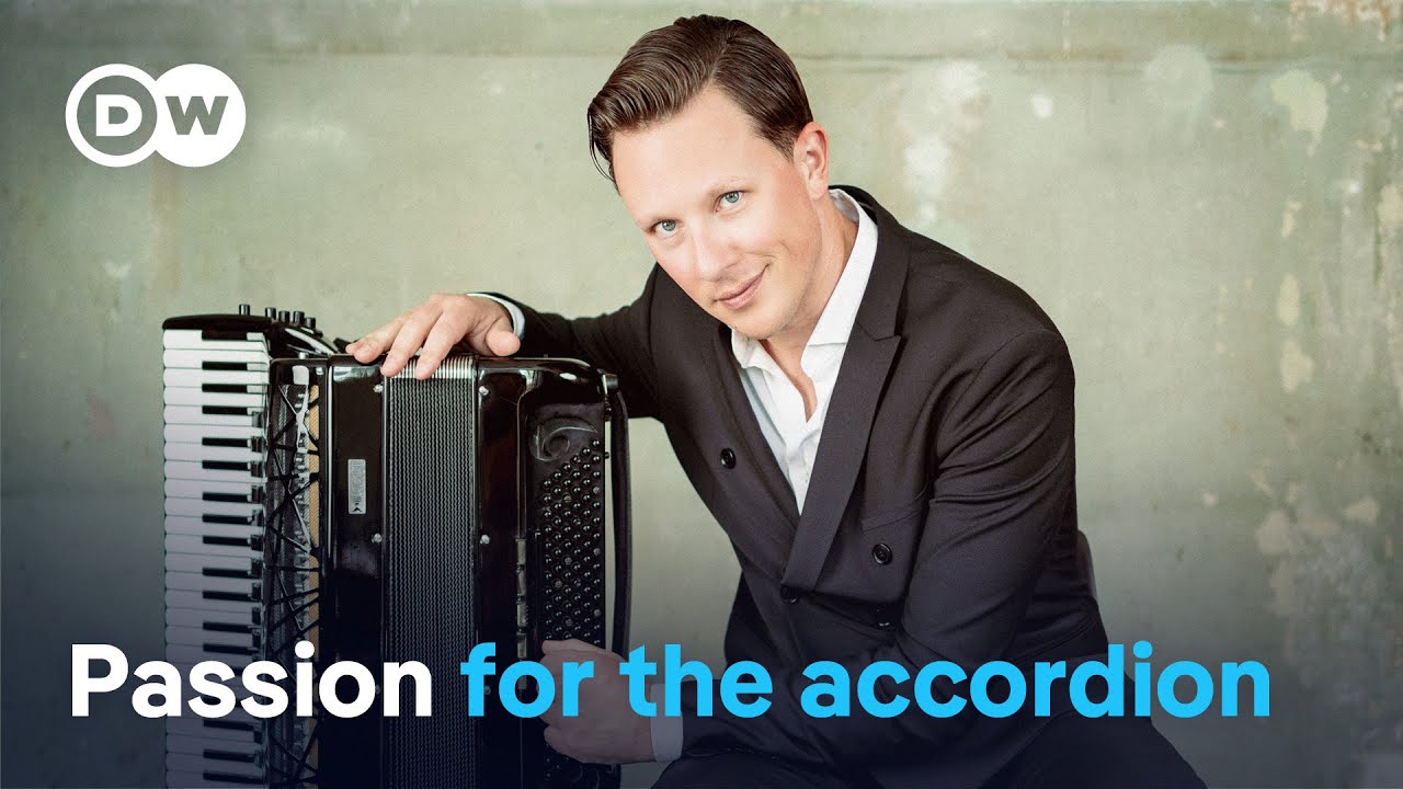 An accordionist in a classical orchestra? Martynas Levickis makes it possible!