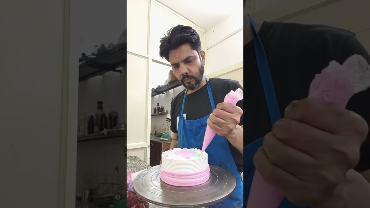 Cakes.by.design  is live!