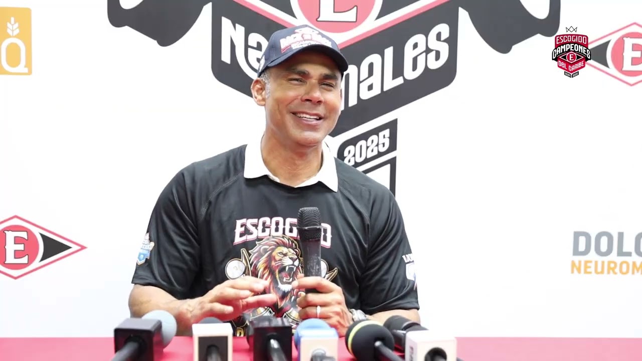 Carlos Peña: 