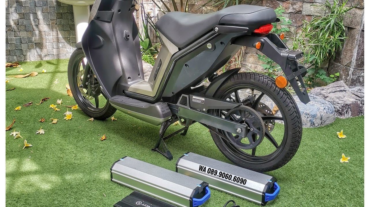 Scooter Motor Listrik Torrot MUVI Made Spanyol, 3000watt MidDrive, 2 Lithium pack 35ah total = 70ah
