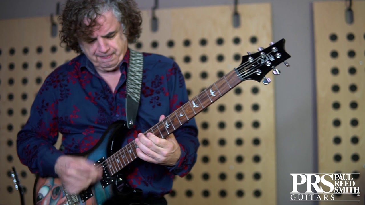 Jakko from King Crimson jams on his PRS SE Schizoid!