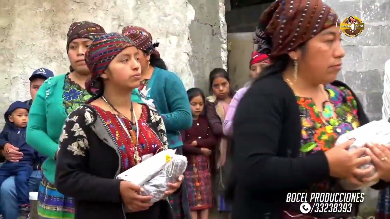CHALO Y SU INDIANA EN VIVO DESDE PIXABAJ SOLOL EN CASA DE LA COMADRE IRMA TOCOCH PARTE 4