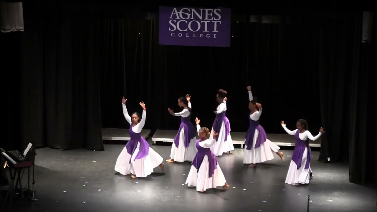 This is a Move -Tasha Cobbs Dance