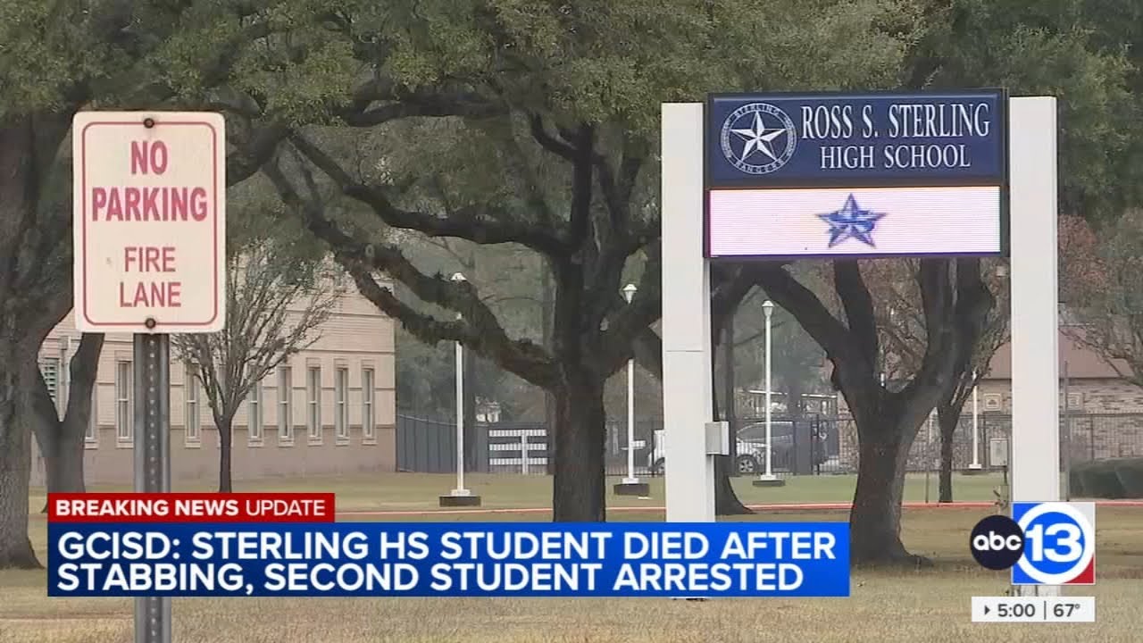 Baytown high school student dies after stabbing on campus leads to lockdown, Goose Creek CISD says