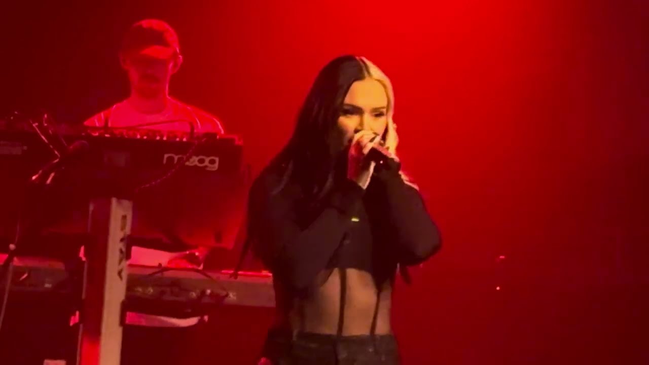 Talia Mar-You Did That To Amy (new song debut) @ o2 Academy Islington, 12th June 2024