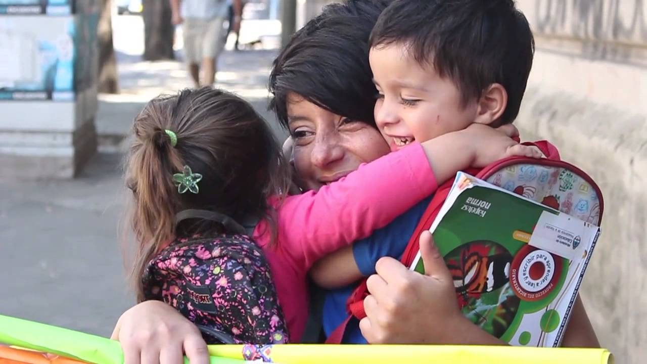 Abajo la precarización - Reemplazantes en Amsafe Rosario.