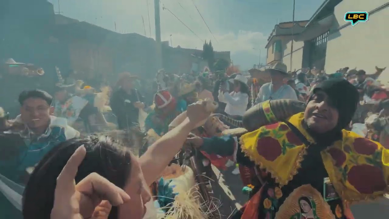 PEQUEÑA DE OJOS BRUJOS - LOS ELEFANTES - VOLARÁS | BANDA CONGAZO