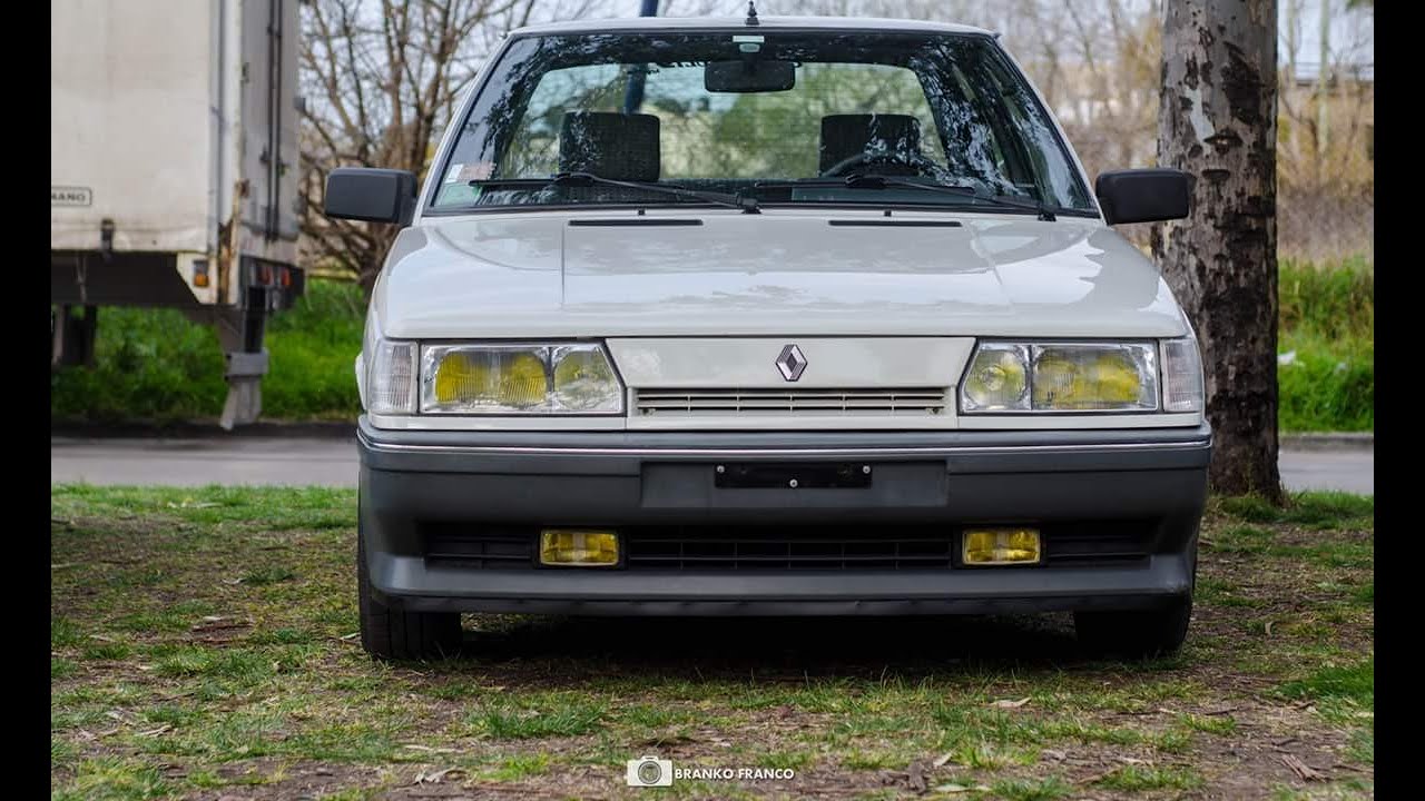Renault 9 Transformation