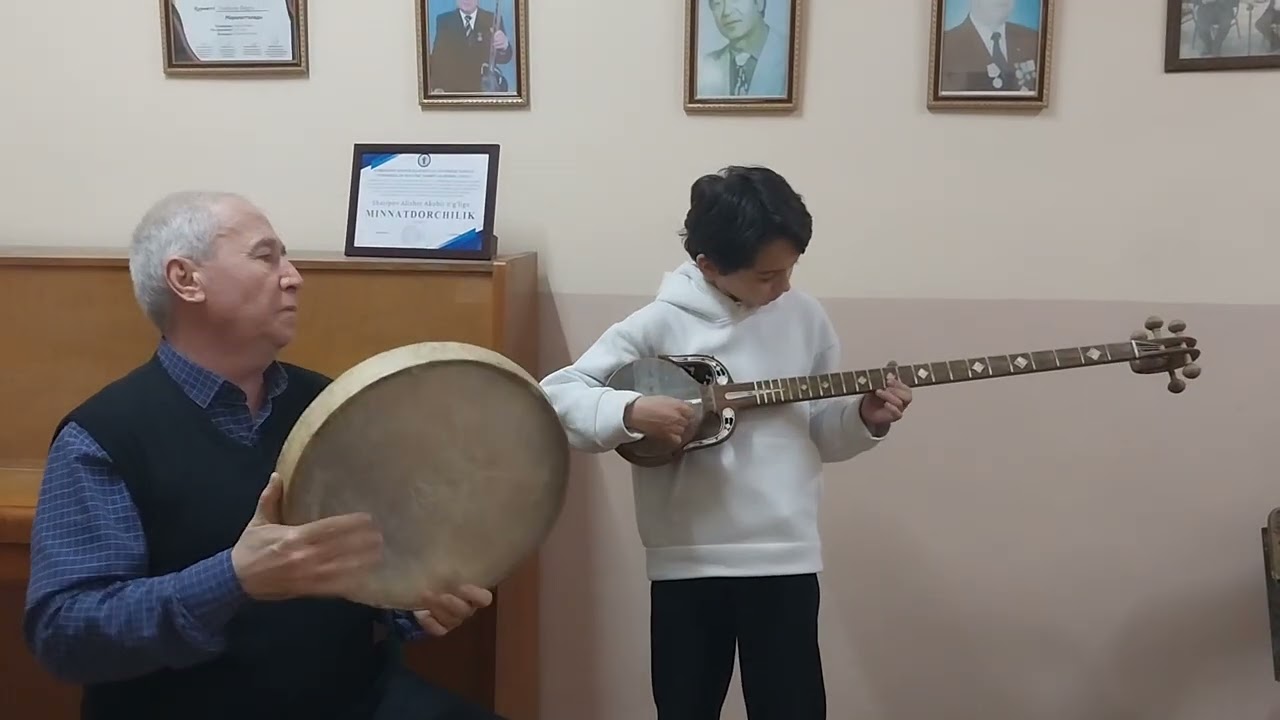 Intizor etma.Bastakor Muhammadjon Mirzayev musiqasi. Rubobda  Komiljon Ro'ziev ijrosi.