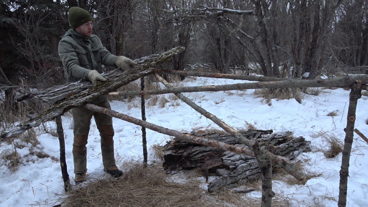 Winter Camping - Minimal Gear and a Natural Shelter