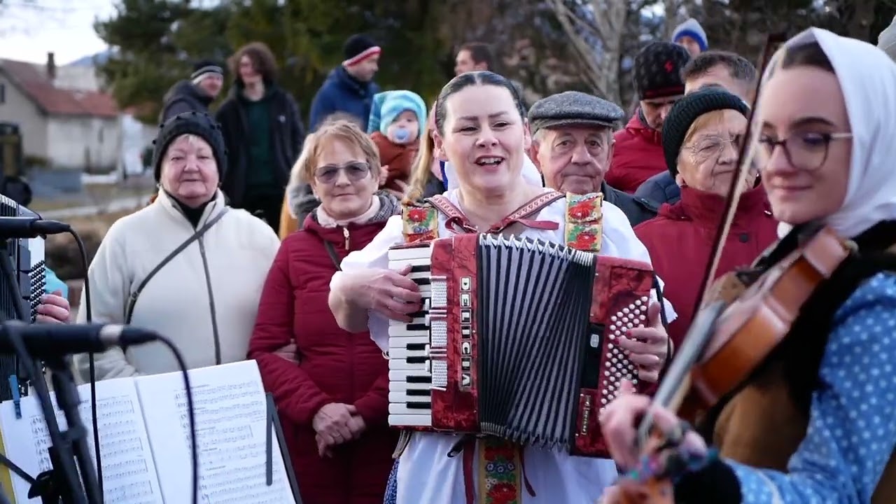 Mesto Turany - Fašiangy - FS Kriváň
