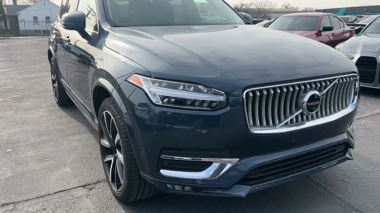 2023 Volvo XC90 B6 