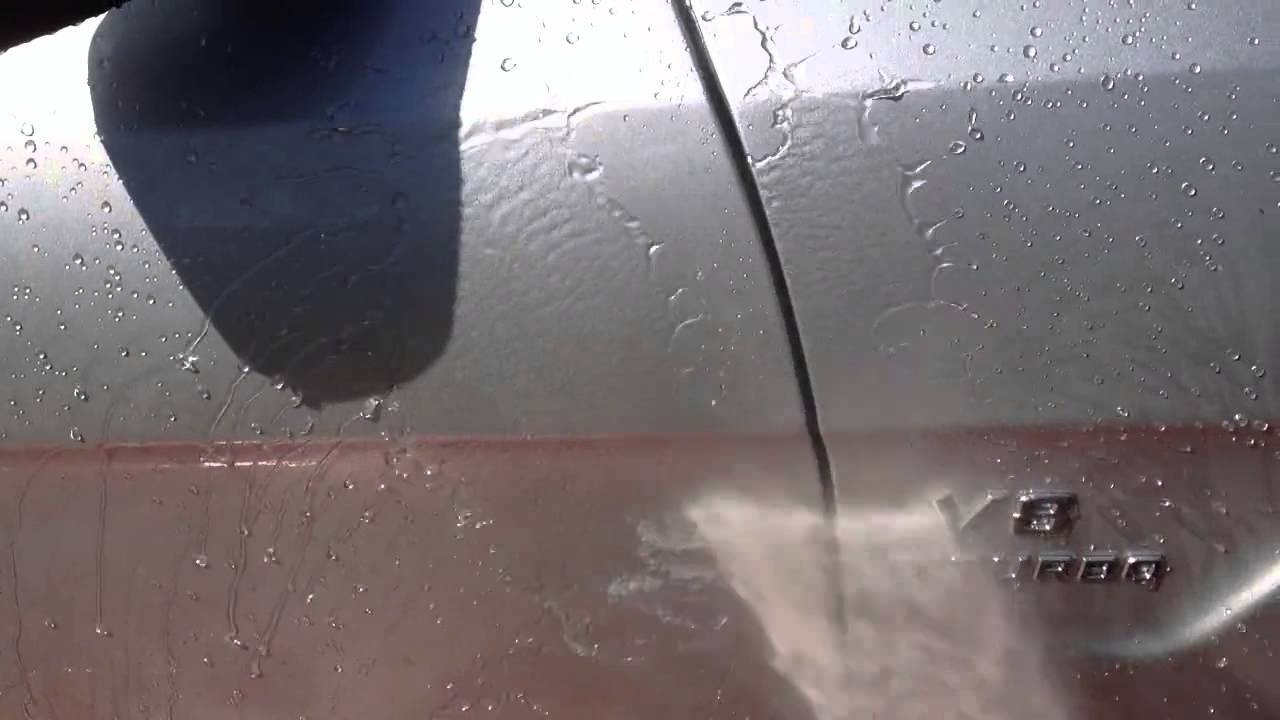 Ceramic Pro 9H - Water beading test after 8 months - AMG ML 63 (Matte paint)