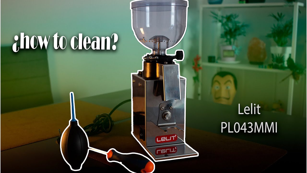 Lelit Fred | Grinder cleaning