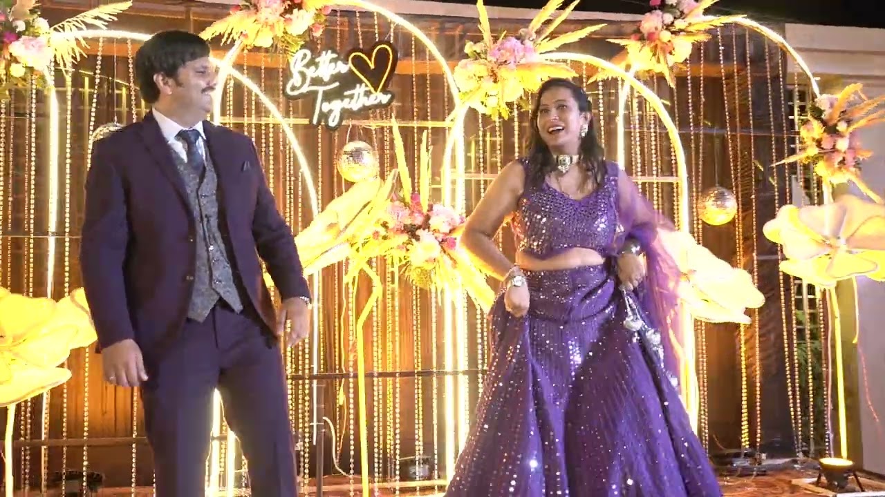 Bhabhi and Bhaiya's Dance for brother's wedding #coupledance #husbandwife #danceperformance 