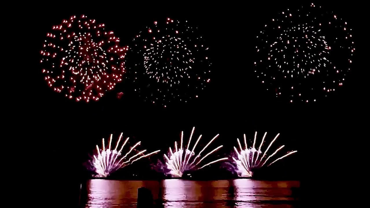 廣安大橋煙花🎆 - 6 Apr 23