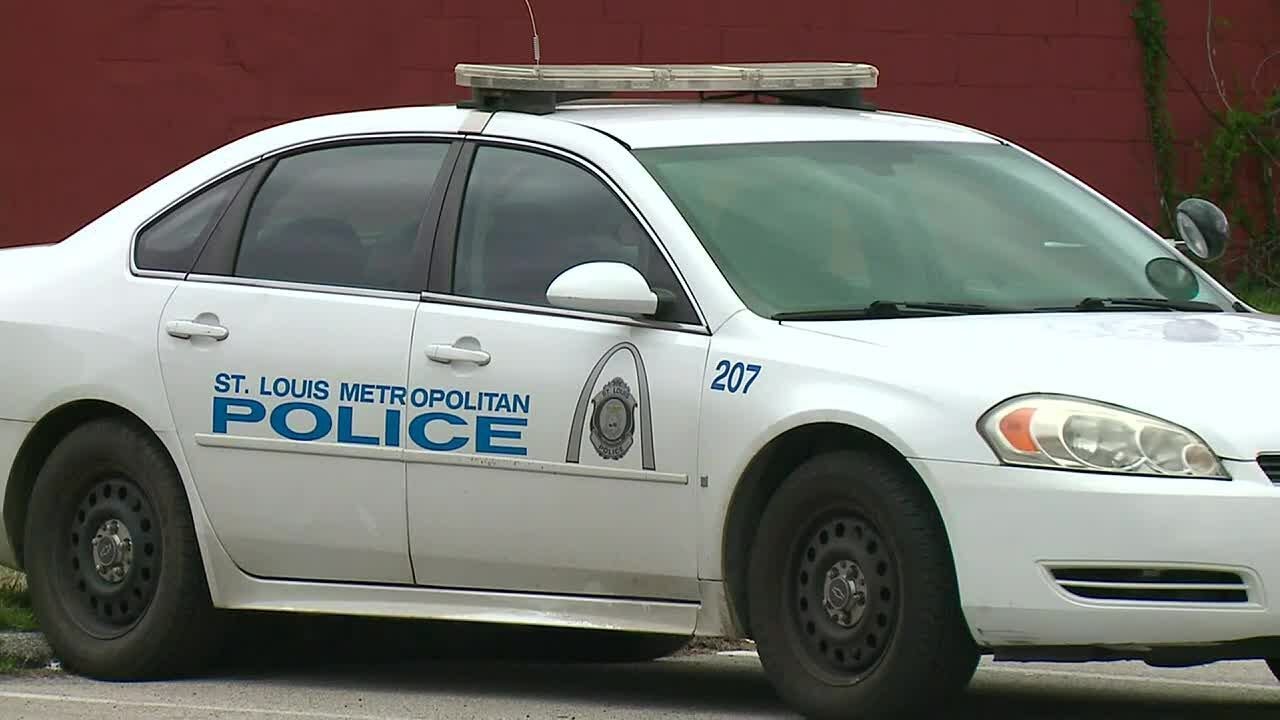 St Louis Metropolitan Police officer could get a 7% raise, Mayor Spencer says it could ‘create ri...