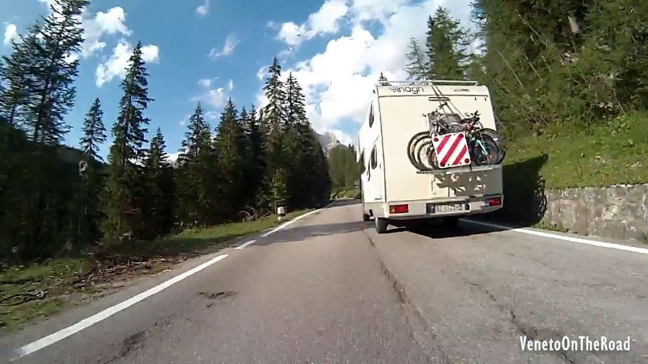 [In Moto] Arabba - Passo Falzarego [HD]