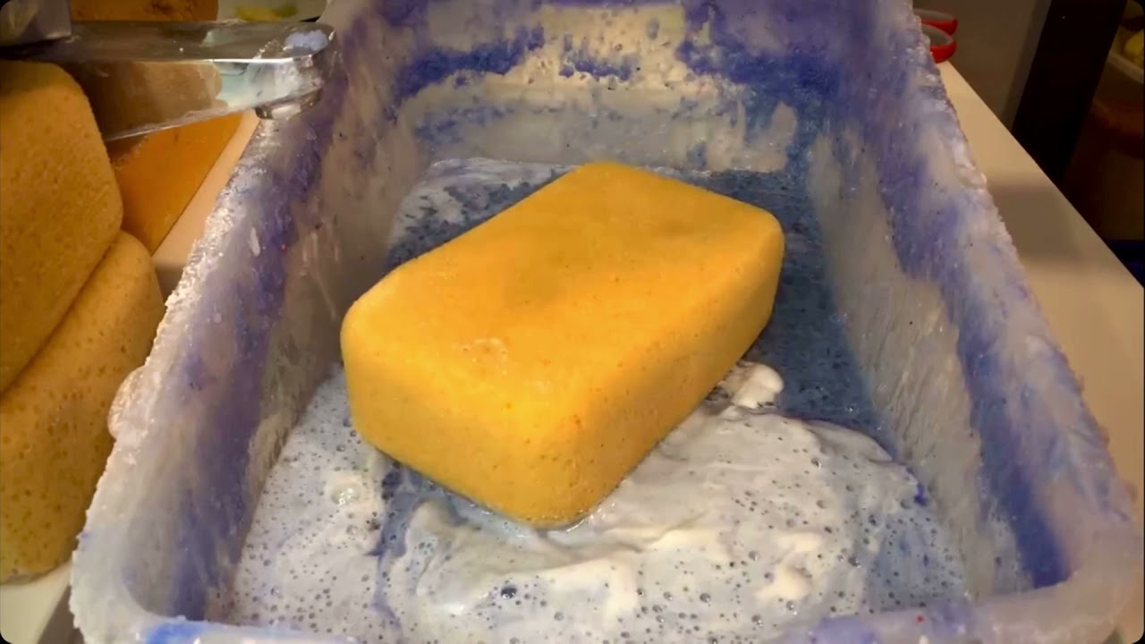 Fall Asleep to ✨💎 CRYSTAL BUCKET 💎✨ (Soft Spoken - humming - soft singing) - sponge ASMR
