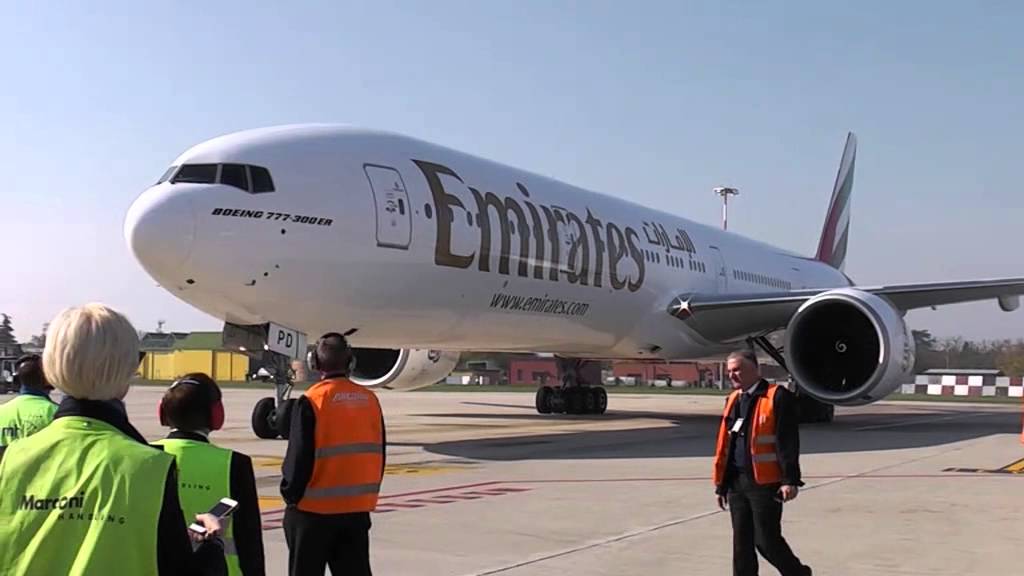 Aeroporto di Bologna. Volo Bologna Dubai by Emirates Airline