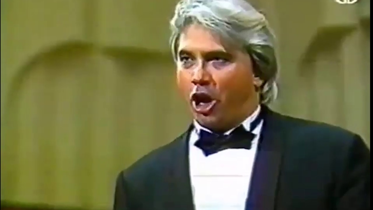 Dmitry HVOROSTOVSKY - Cortigiani! vil razza dannata. RIGOLETTO. Verdi
