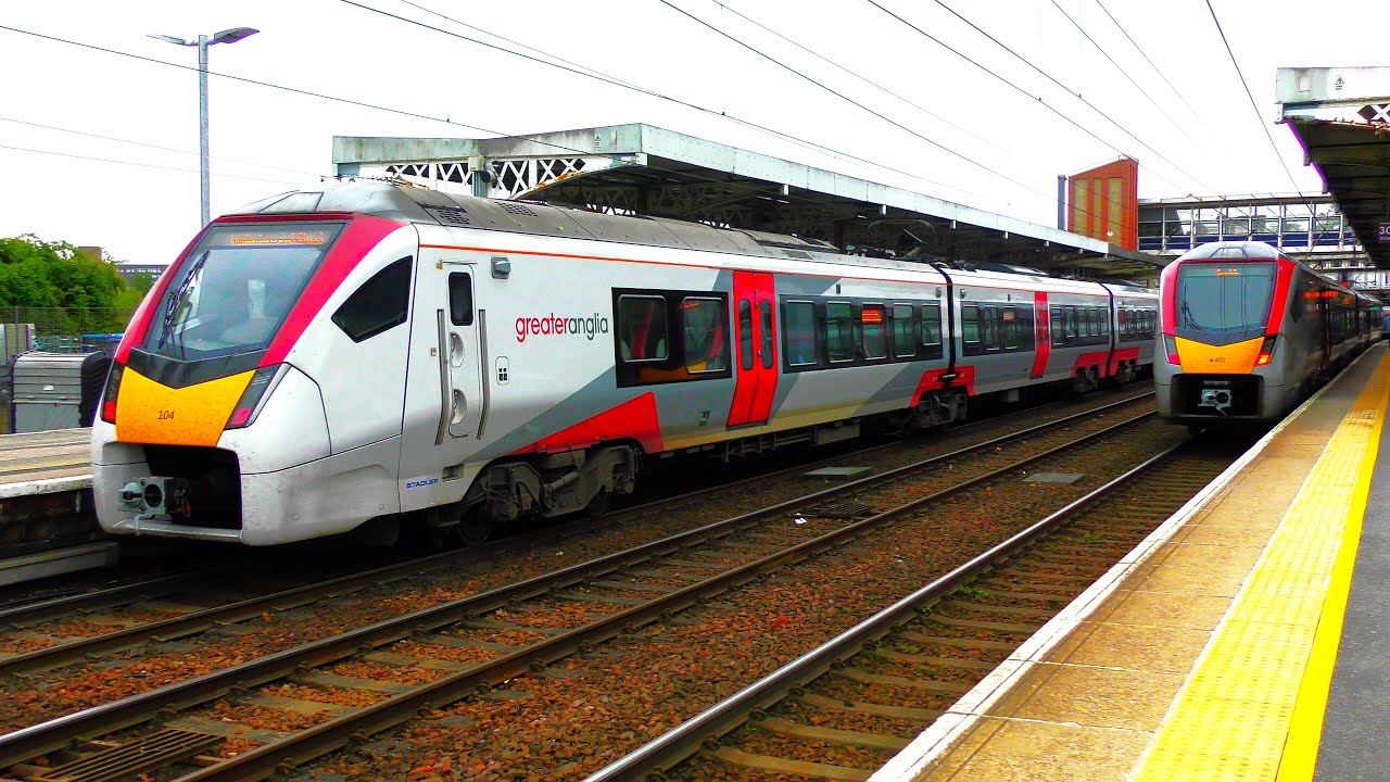 Trains at Ipswich Station, GEML | 26/04/25
