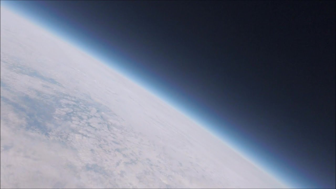 Two-stage amateur rocket flown to 25km