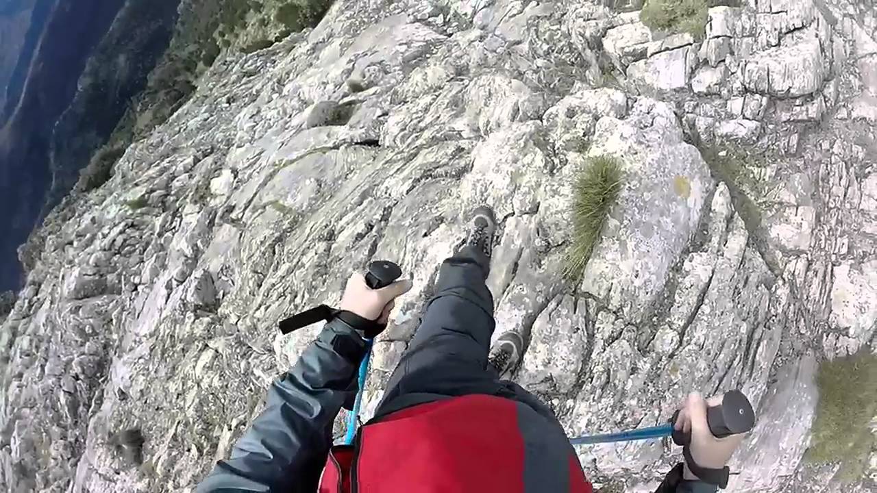 Subida a la Maroma desde Canillas de Aceituno (SIERRA TEJEDA) (HD) Marzo 2016