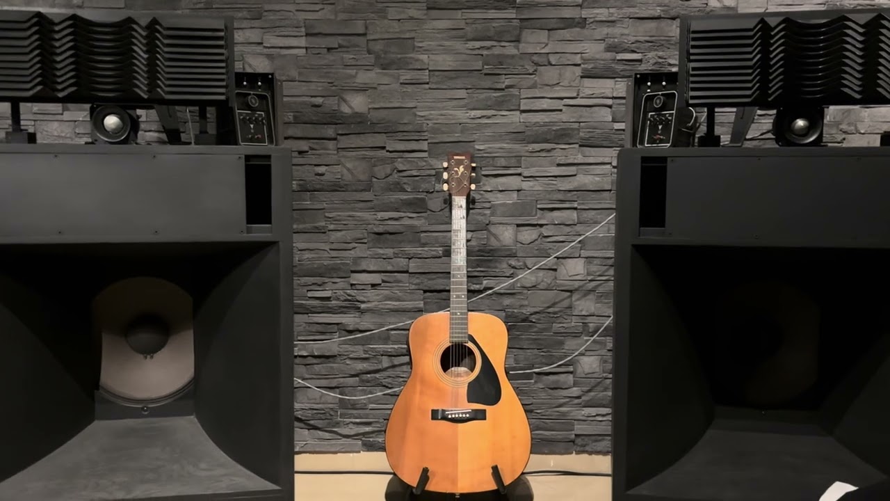 JBL 4560